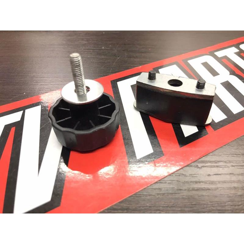 Крепления быстросъемные для кофра GKA GKA-LINQ